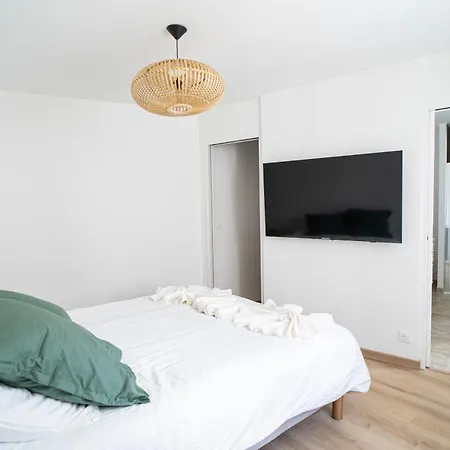 别墅 Maison Au Coeur De Avec Garage Et Terrasse *