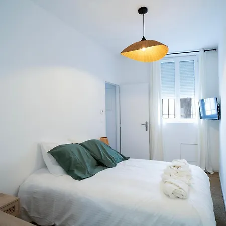 别墅 Maison Au Coeur De Avec Garage Et Terrasse *
